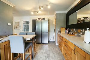 Kitchen- click for photo gallery